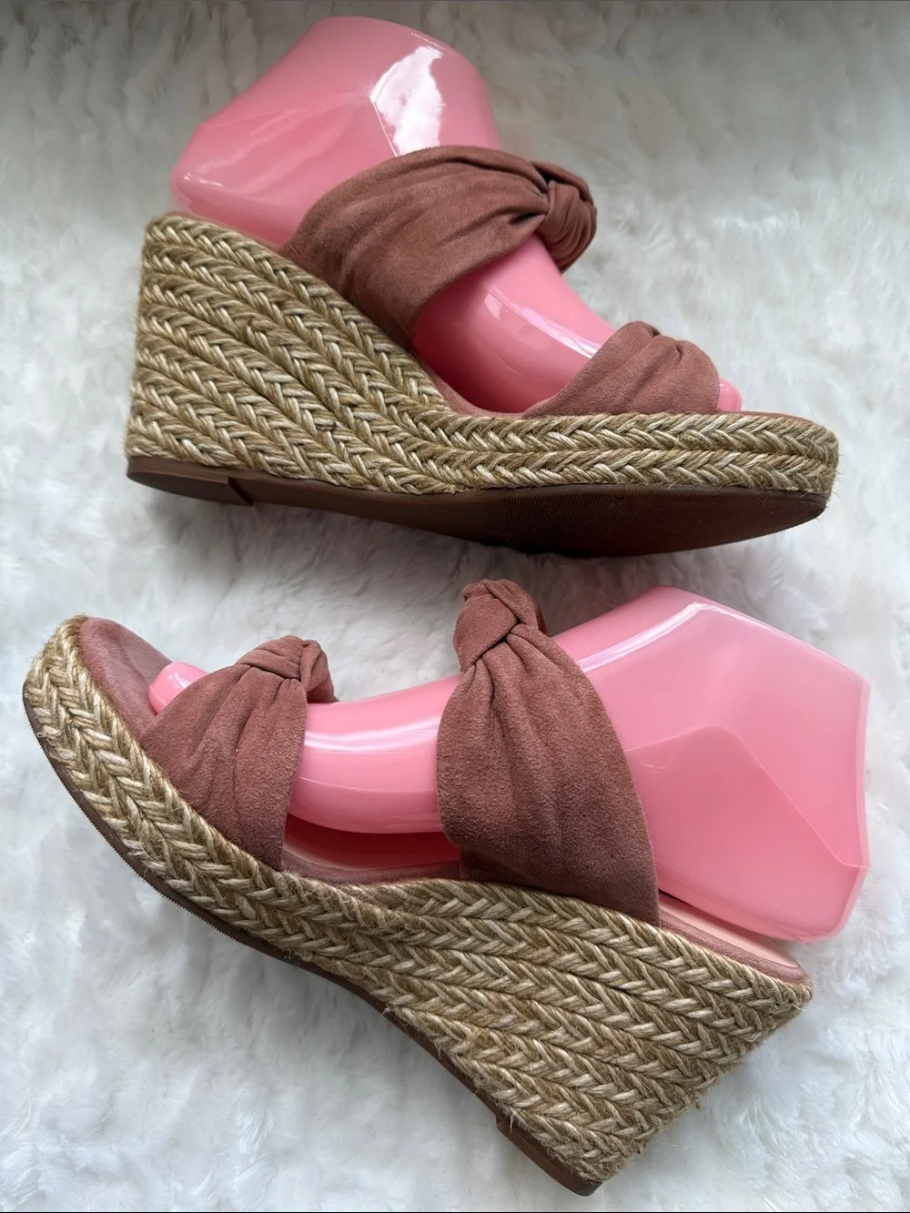 Stuart Weitzman Sarina Dessert Rose Suede Size 7 - Picture 7 of 17